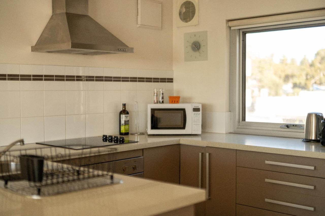 Beach View Apartment In Cottesloe 퍼스 외부 사진