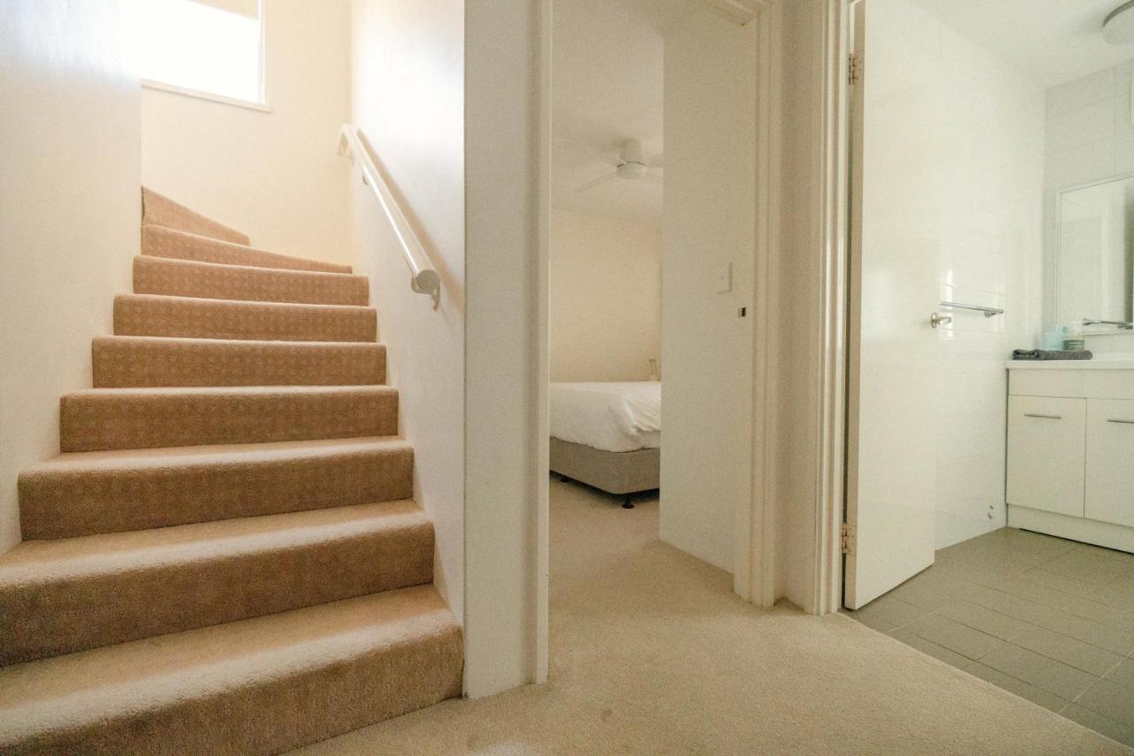Beach View Apartment In Cottesloe 퍼스 외부 사진